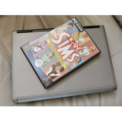 Dell D-Series Mini (Retro XP Gaming) Laptop - The Sims Edition Dell D-Series Mini (Retro XP Gaming) Laptop - The Sims Edition