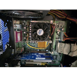 Ultimate Windows 98 SE Retro Gaming PC – Authentic Early 2000s Hardware P4-512-40-FX5200